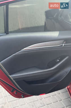 Седан Mazda 6 2019 в 