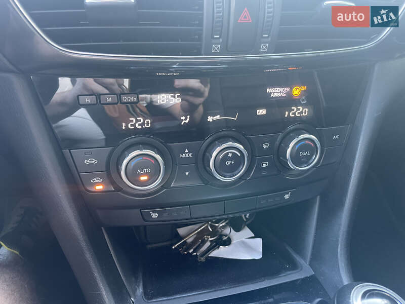 Седан Mazda 6 2014 в Киеве
