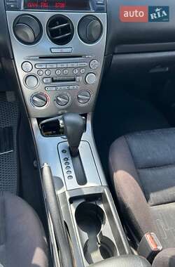 Седан Mazda 6 2004 в 
