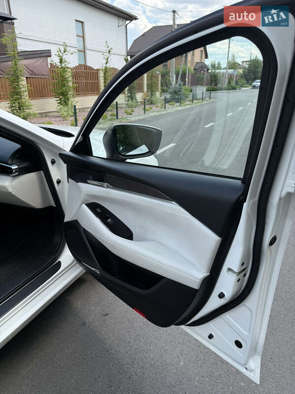 Седан Mazda 6 2021 в Киеве