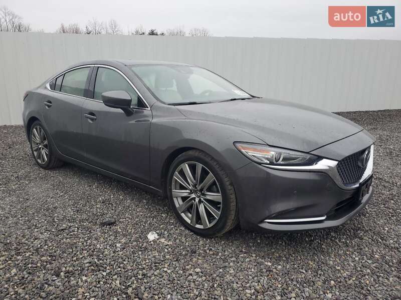 Седан Mazda 6 2018 в Хмельницком