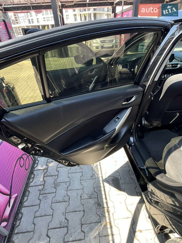 Седан Mazda 6 2015 в Львове