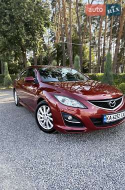 Седан Mazda 6 2011 в 