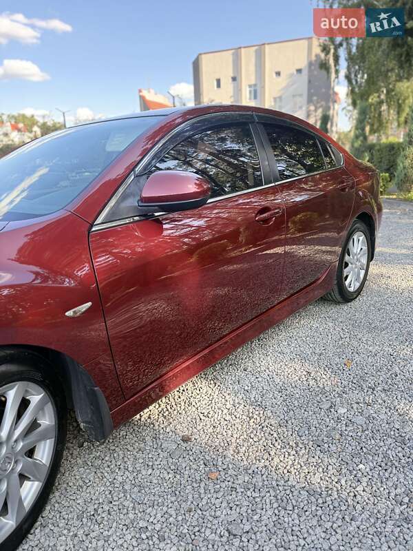 Седан Mazda 6 2011 в Киеве