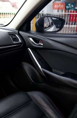 Седан Mazda 6 2013 в 