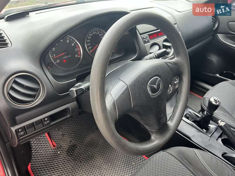 Седан Mazda 6 2004 в Одессе