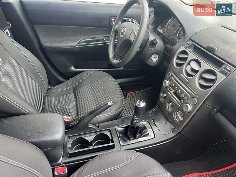 Седан Mazda 6 2004 в Одессе