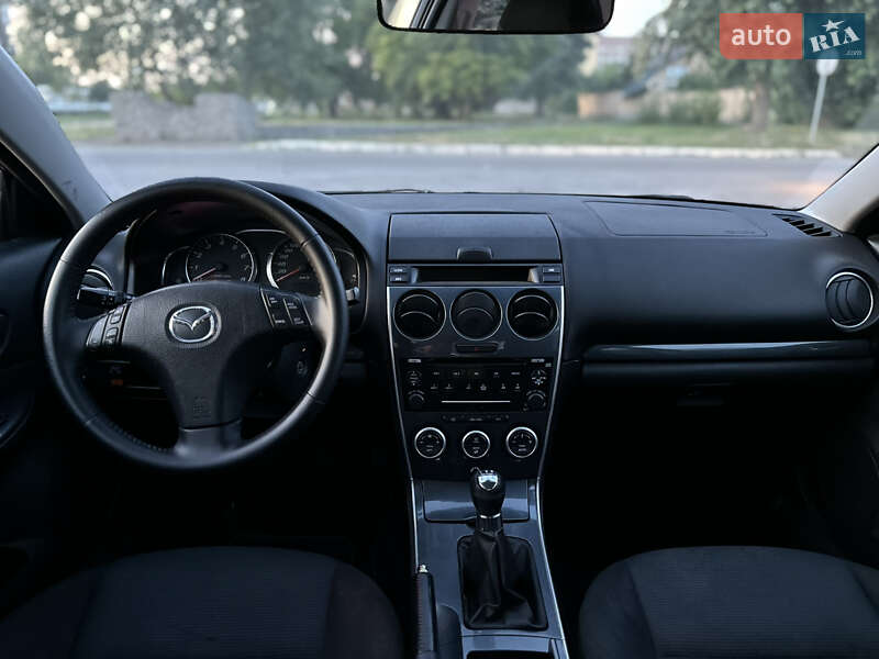 Седан Mazda 6 2005 в Харькове
