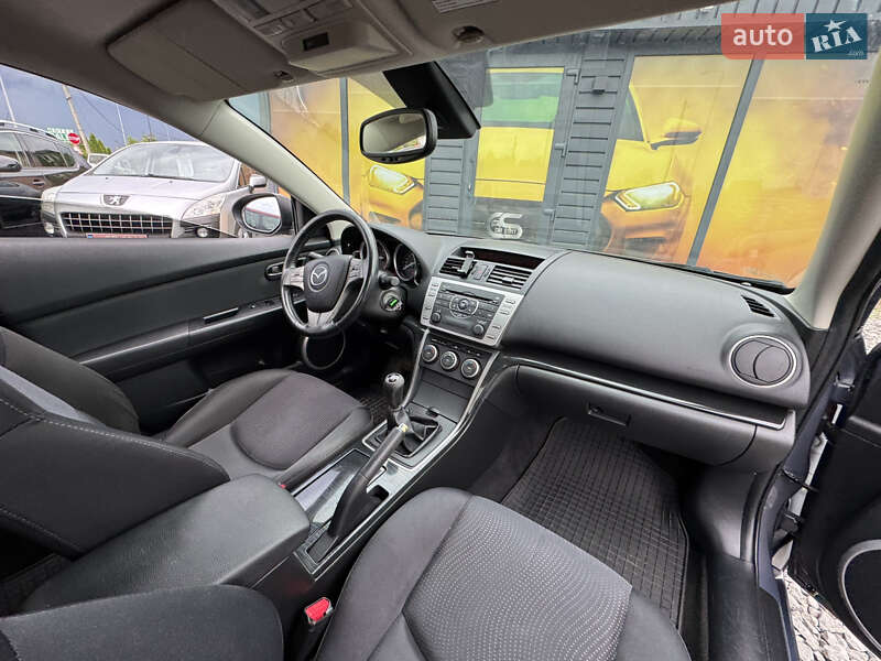 Седан Mazda 6 2008 в Стрые