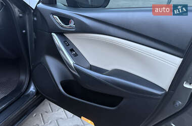 Седан Mazda 6 2016 в 