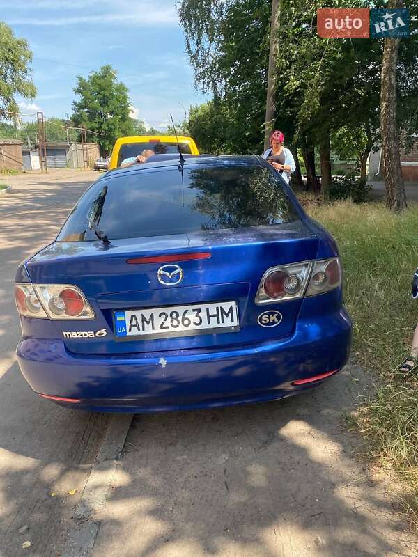 Лифтбек Mazda 6 2003 в Коростене