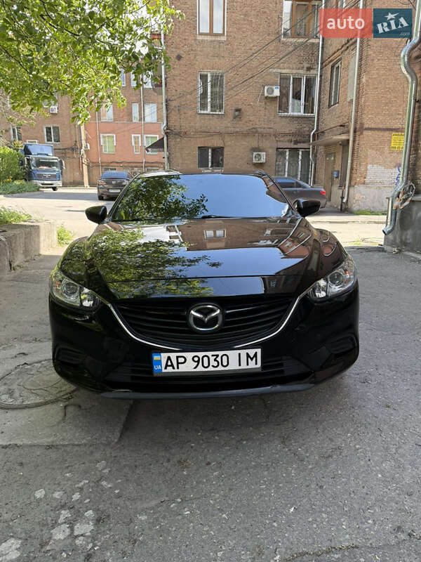 Седан Mazda 6 2016 в 