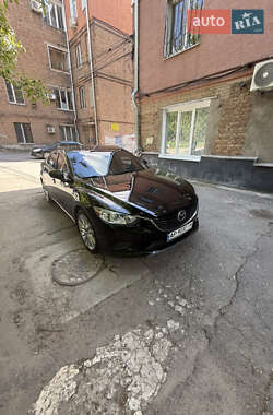 Седан Mazda 6 2016 в 