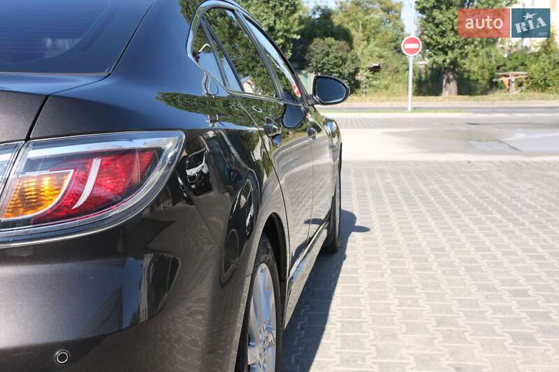 Лифтбек Mazda 6 2011 в Хмельницком