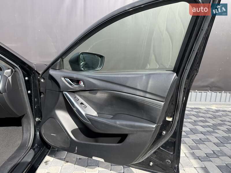 Седан Mazda 6 2017 в Львове