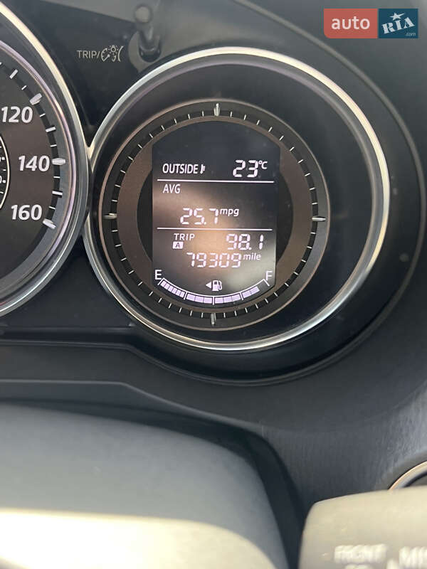 Седан Mazda 6 2013 в Днепре