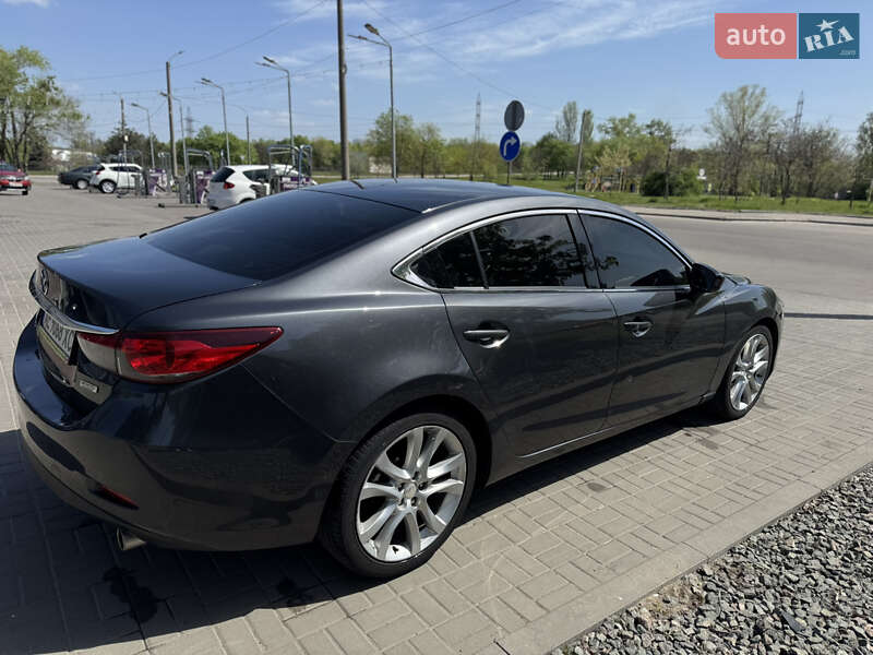 Седан Mazda 6 2013 в Днепре