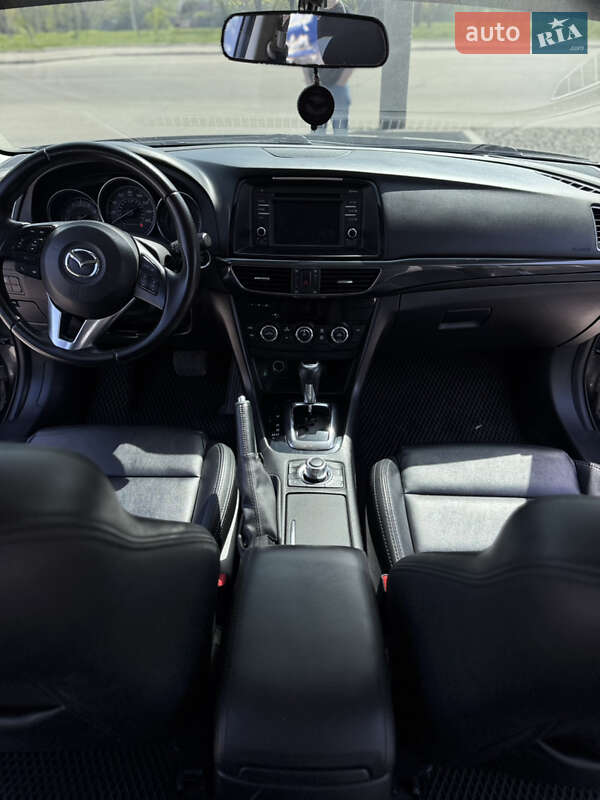Седан Mazda 6 2013 в Днепре