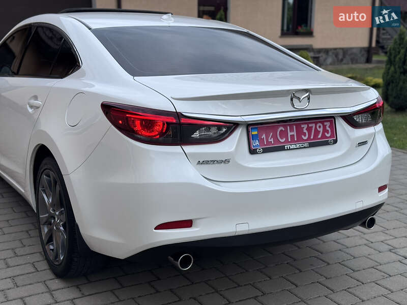 Седан Mazda 6 2016 в Киеве