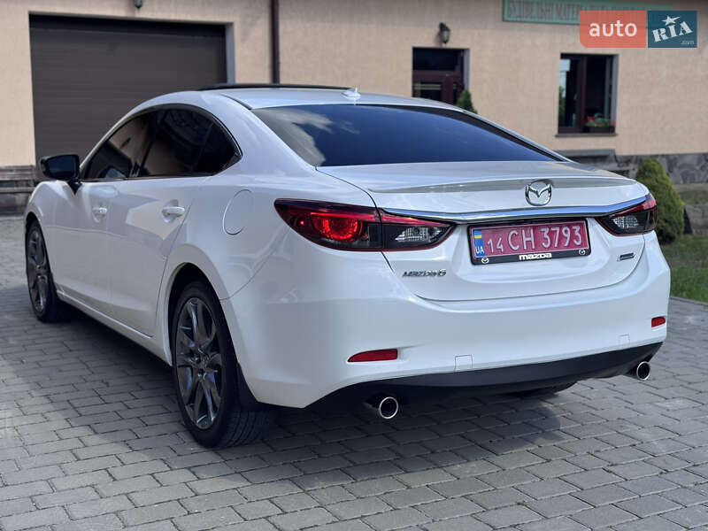 Седан Mazda 6 2016 в Киеве