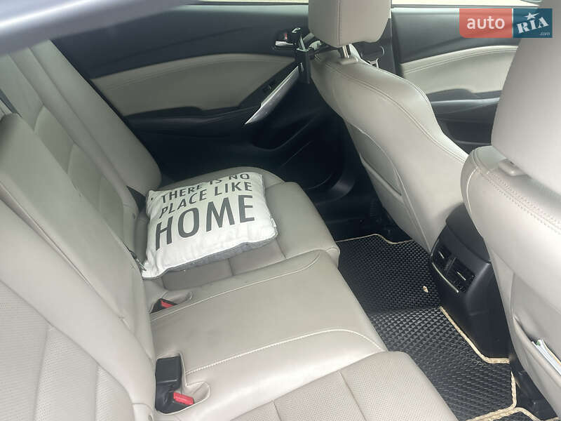 Седан Mazda 6 2015 в Борисполе