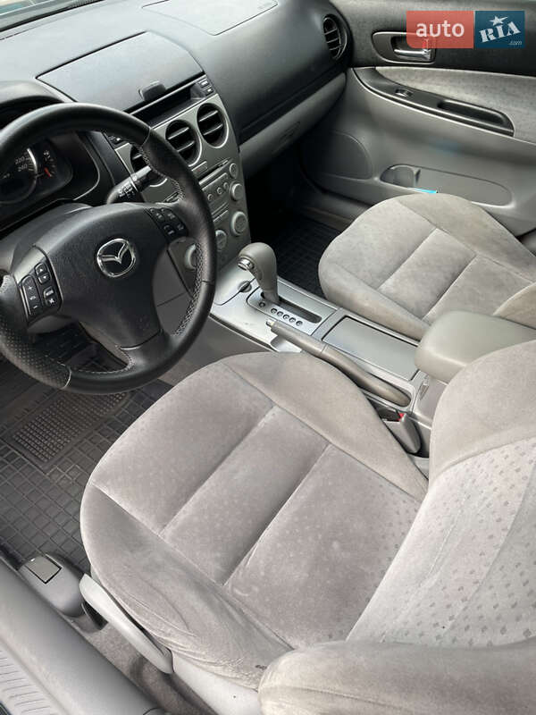 Седан Mazda 6 2005 в Запорожье
