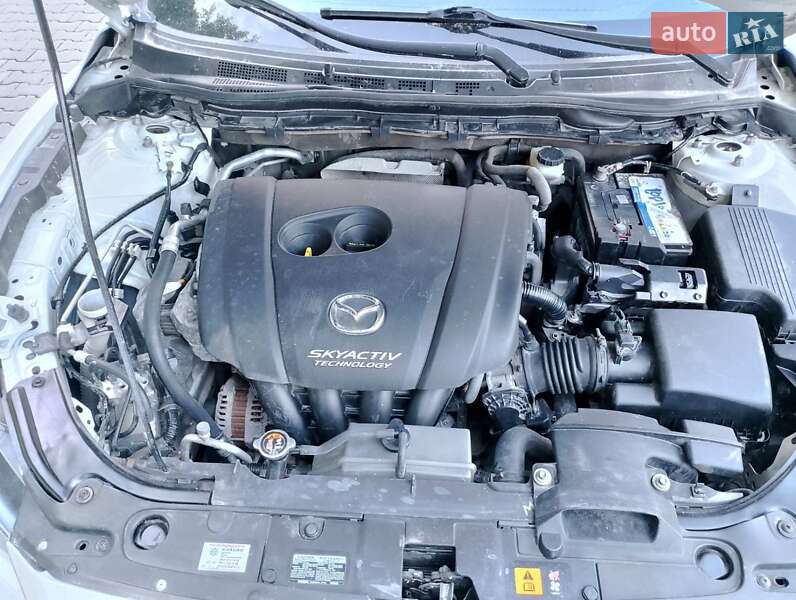 Седан Mazda 6 2016 в Бориславі