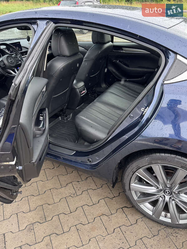 Седан Mazda 6 2018 в Киеве