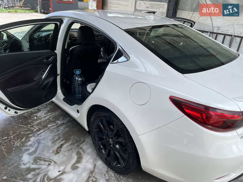 Седан Mazda 6 2015 в Ніжині