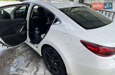 Седан Mazda 6 2015 в 
