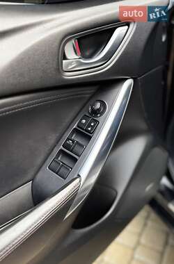 Седан Mazda 6 2014 в 