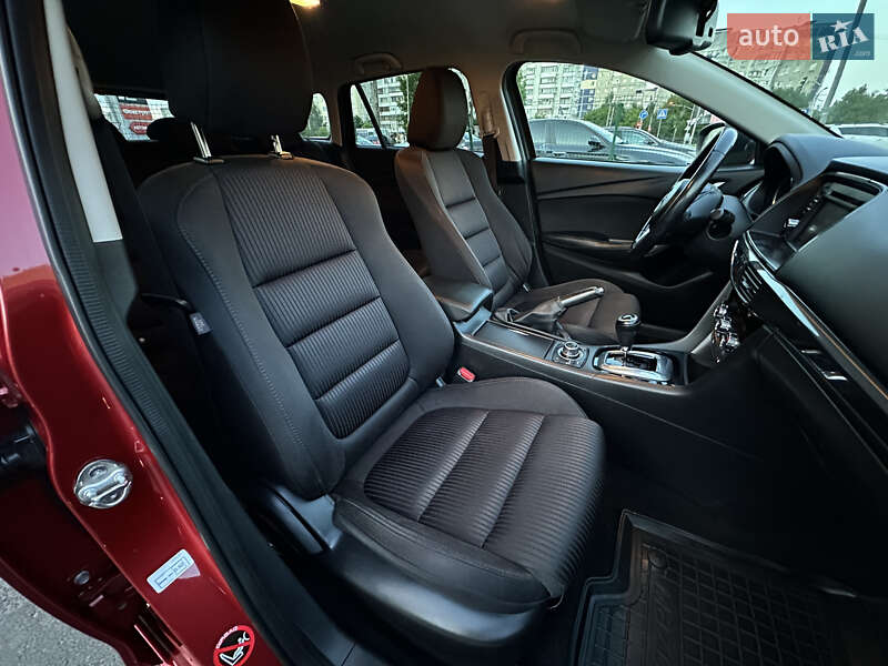 Универсал Mazda 6 2014 в Львове