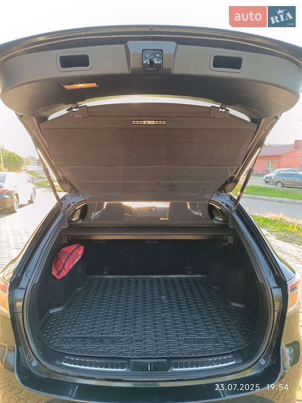 Универсал Mazda 6 2010 в Ровно