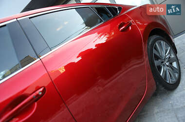 Седан Mazda 6 2018 в 