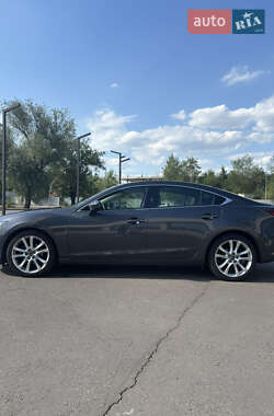 Седан Mazda 6 2015 в 