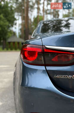 Седан Mazda 6 2015 в Киеве