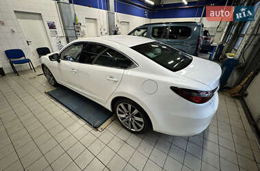 Седан Mazda 6 2019 в 