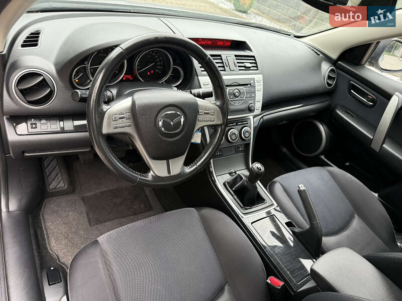 Седан Mazda 6 2009 в Рівному