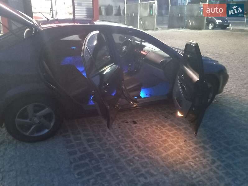 Лифтбек Mazda 6 2003 в Кельменцах