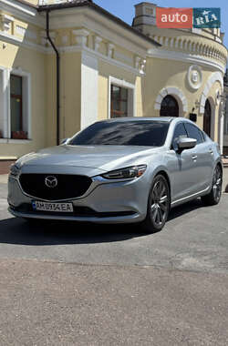 Седан Mazda 6 2018 в 