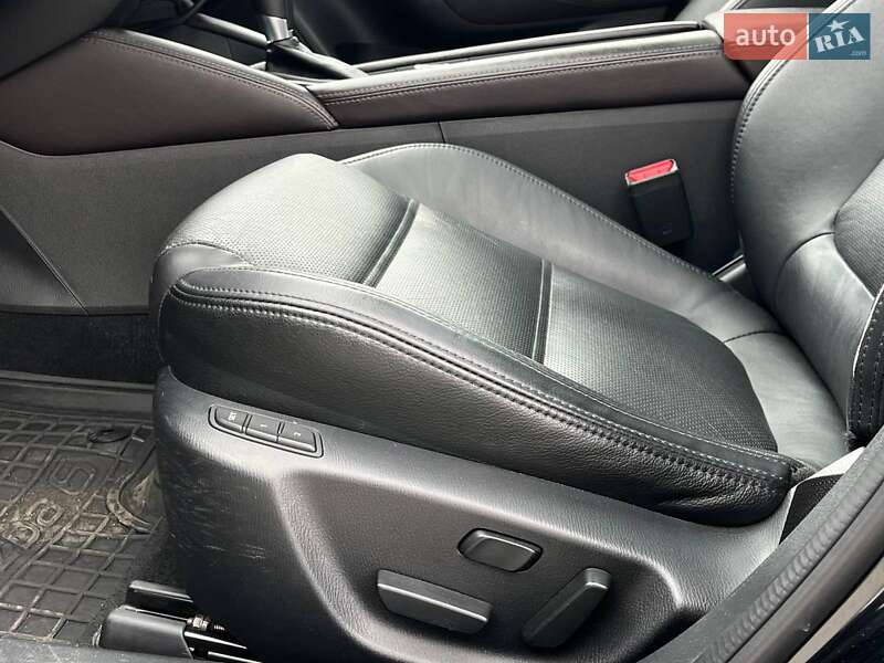 Седан Mazda 6 2015 в Львове