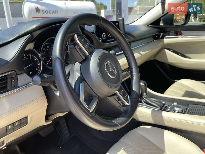 Седан Mazda 6 2018 в Днепре