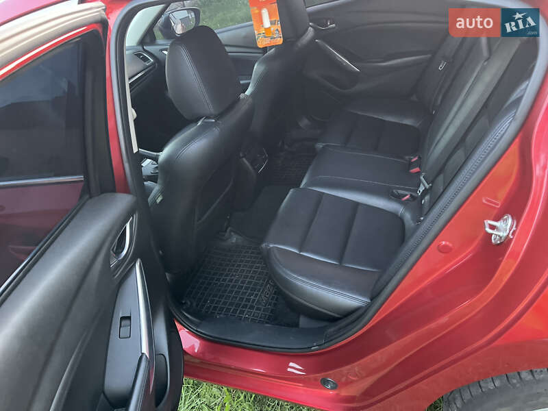 Седан Mazda 6 2013 в Львове