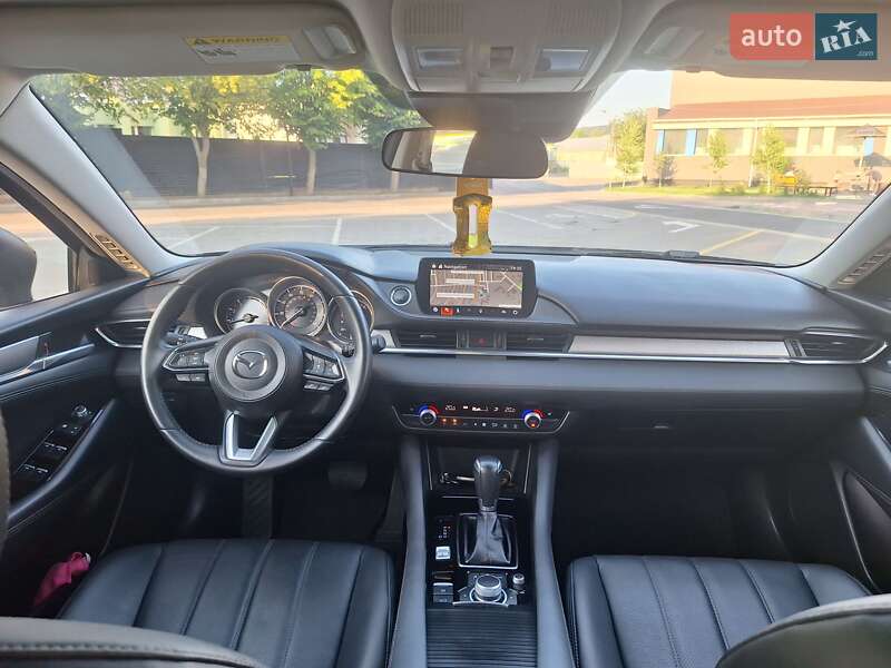 Седан Mazda 6 2020 в Луцке