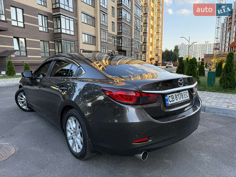 Седан Mazda 6 2015 в Чернигове