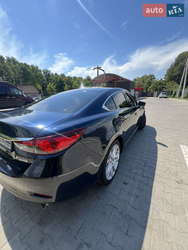 Седан Mazda 6 2017 в Черновцах