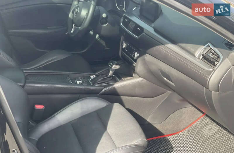 Седан Mazda 6 2016 в Новомосковске