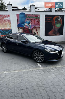 Седан Mazda 6 2018 в 