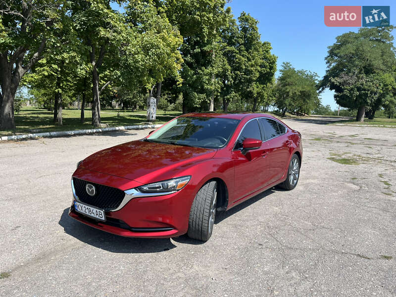 Седан Mazda 6 2018 в 