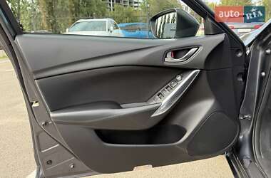 Седан Mazda 6 2016 в 